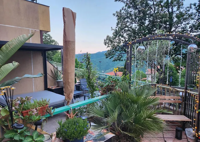 Апартаменты Sophia Триора