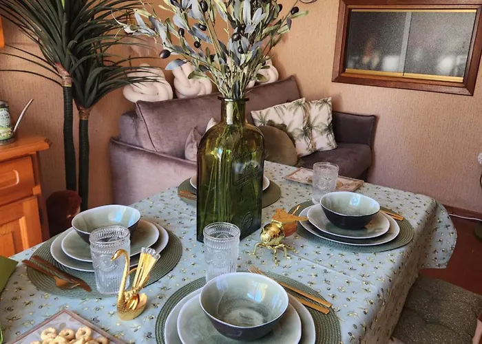 Апартаменты Sophia Триора